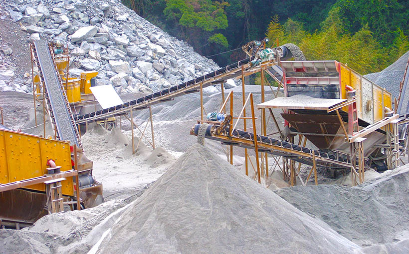 Limestone crushing production line